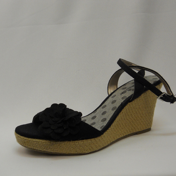 Montego Bay Club Ladies Canvas Wedge Shoe Open-Toe Solid Black Size 10 (M) - Picture 9 of 9